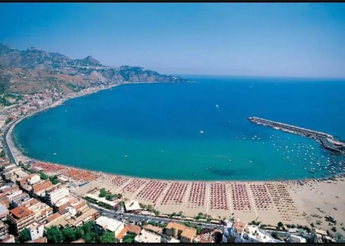 Casa La Mora * Giardini Naxos