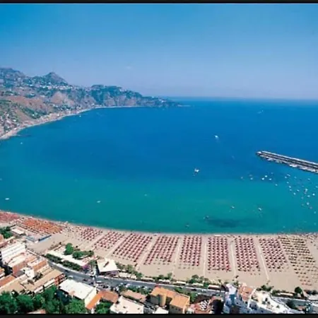 Casa La Mora * Giardini-Naxos